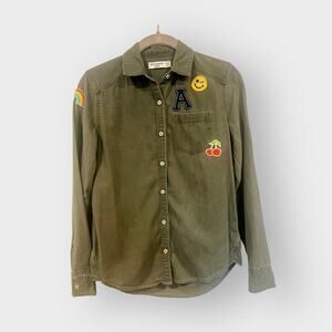 Abercrombie & Fitch Kids  Casual Button Down Patch Shirt. Army agree. 13/14